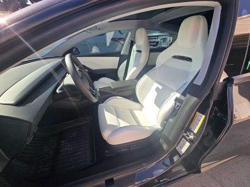 Used 2024 Tesla Model 3 Performance image 12