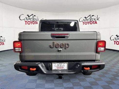 Used 2023 Jeep Gladiator Mojave AWD/4WD image 7