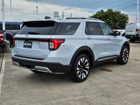 Used 2026 Ford Explorer Platinum w/ LUX Leather Package AWD/4WD image 3