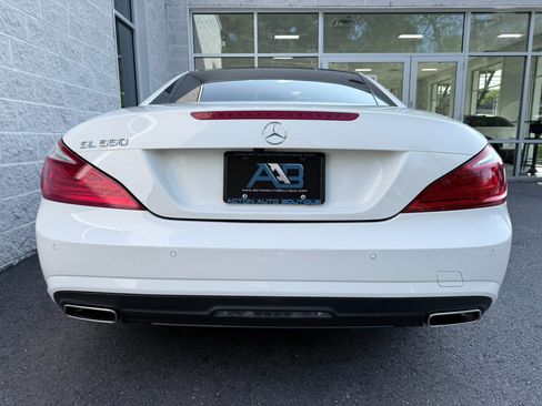 Used 2015 Mercedes-Benz SL 550 image 41