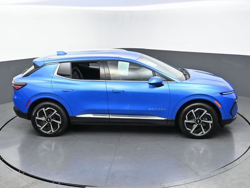 Used 2024 Chevrolet Equinox EV LT image 44