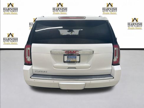 Used 2019 GMC Yukon Denali w/ Denali Ultimate Package AWD/4WD image 7