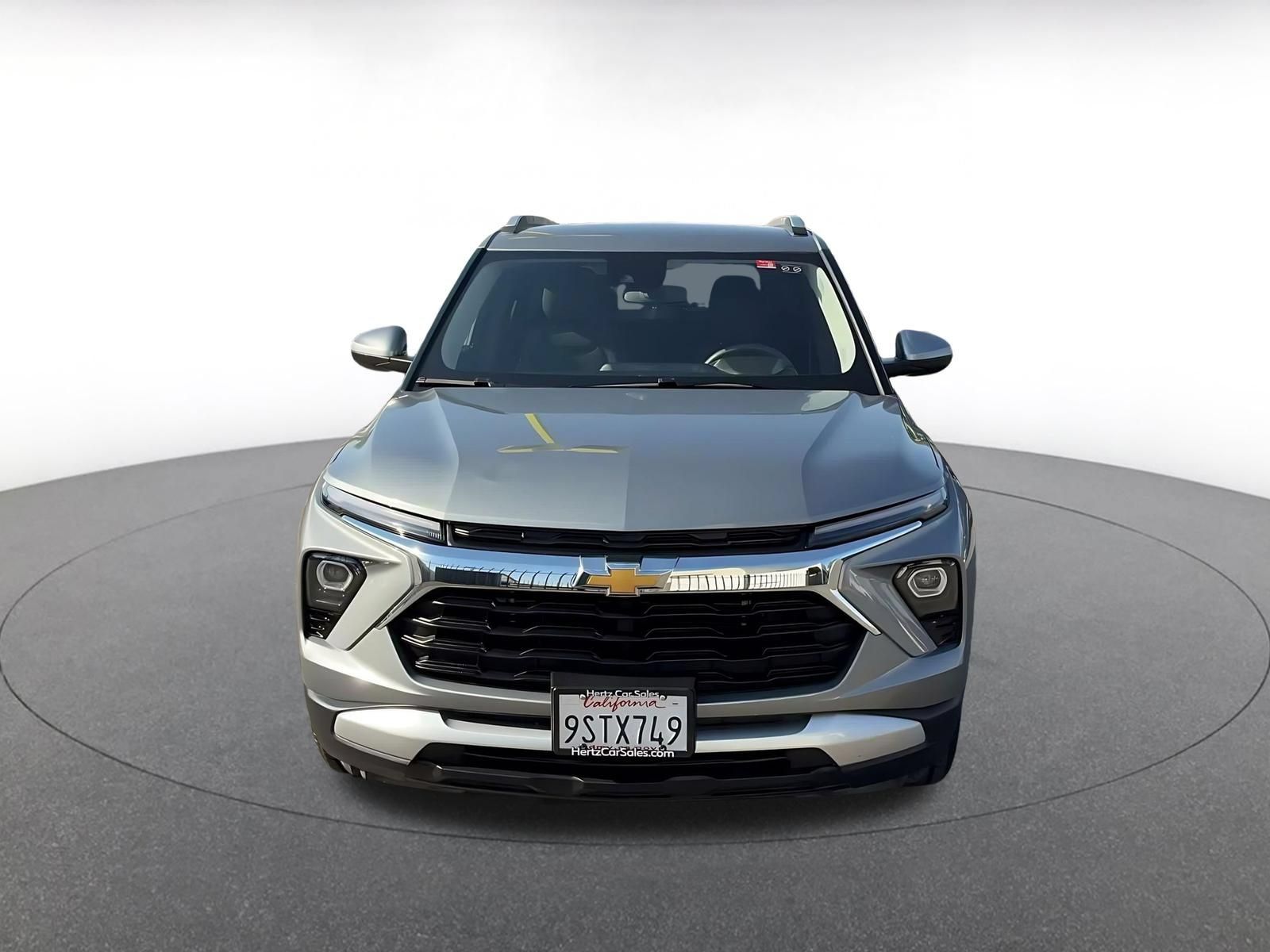Used 2025 Chevrolet TrailBlazer LT FWD image 4