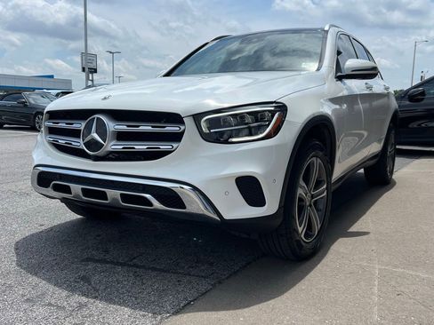 Used 2022 Mercedes-Benz GLC 300 4MATIC image 4