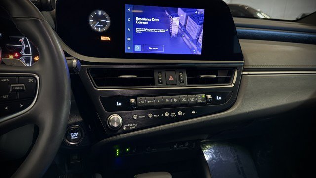 Used 2023 Lexus ES 350 w/ Premium Package FWD image 8