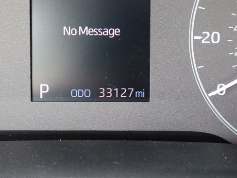 Used 2025 Toyota Corolla LE FWD image 27