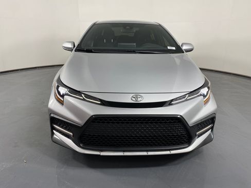 Certified 2021 Toyota Corolla SE image 2