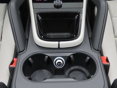 Certified 2026 Porsche Cayenne S AWD/4WD image 31