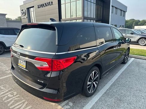 Used 2019 Honda Odyssey Elite image 16