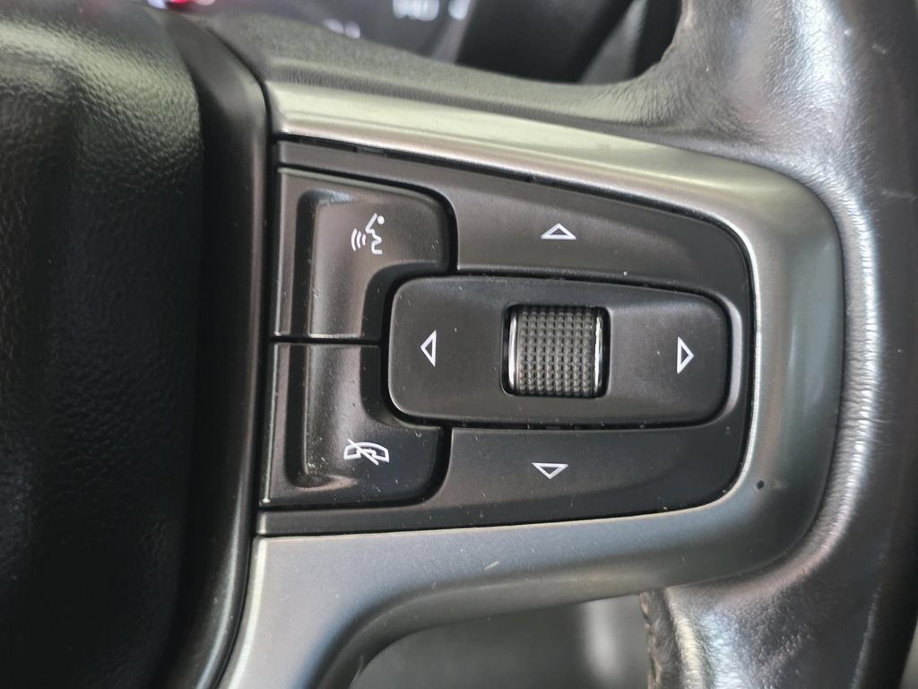Used 2020 Chevrolet Silverado 1500 LT Trail Boss AWD/4WD image 22