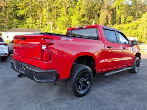 Used 2022 Chevrolet Silverado 1500 Custom Trail Boss AWD/4WD image 4