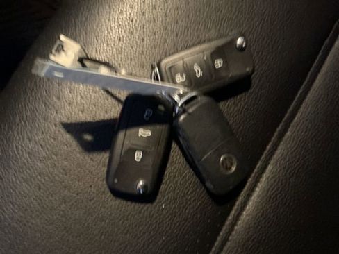 Used 2018 Volkswagen Jetta Sport image 44