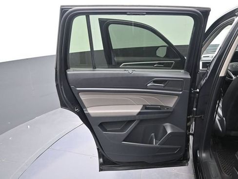 Used 2021 Volkswagen Atlas SE FWD image 27