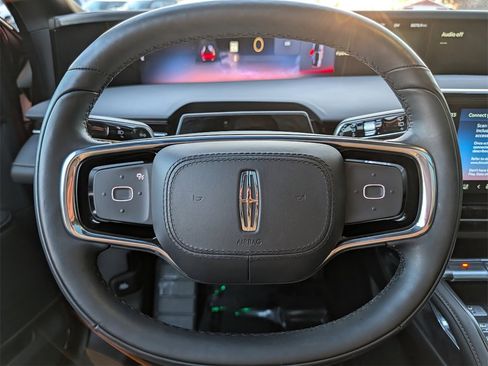 Used 2024 Lincoln Nautilus Premier w/ Equipment Group 102A image 17