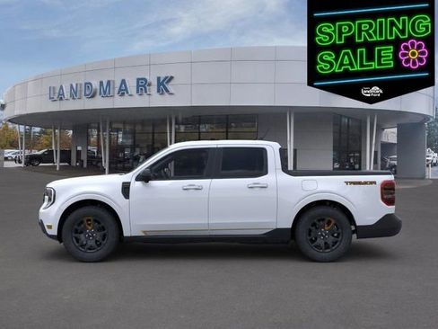 New 2025 Ford Maverick Tremor image 3