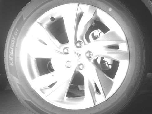 Used 2025 Buick Encore GX Preferred AWD/4WD image 13