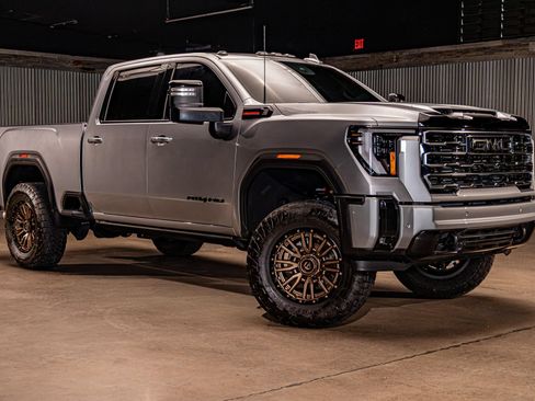 Used 2025 GMC Sierra 3500 AT4 w/ AT4 Premium Plus Package AWD/4WD image 1