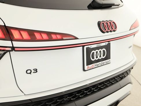 New 2026 Audi Q3 quattro 2.0T AWD/4WD image 33