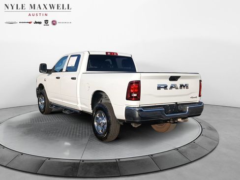 Used 2025 RAM 2500 Tradesman w/ Chrome Appearance Group AWD/4WD image 14