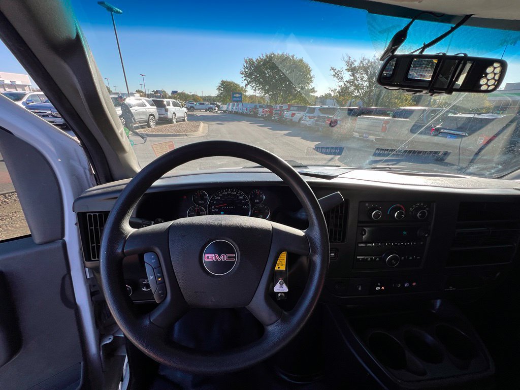 Used 2019 GMC Savana 2500 w/ Driver Convenience Package RWD image 30