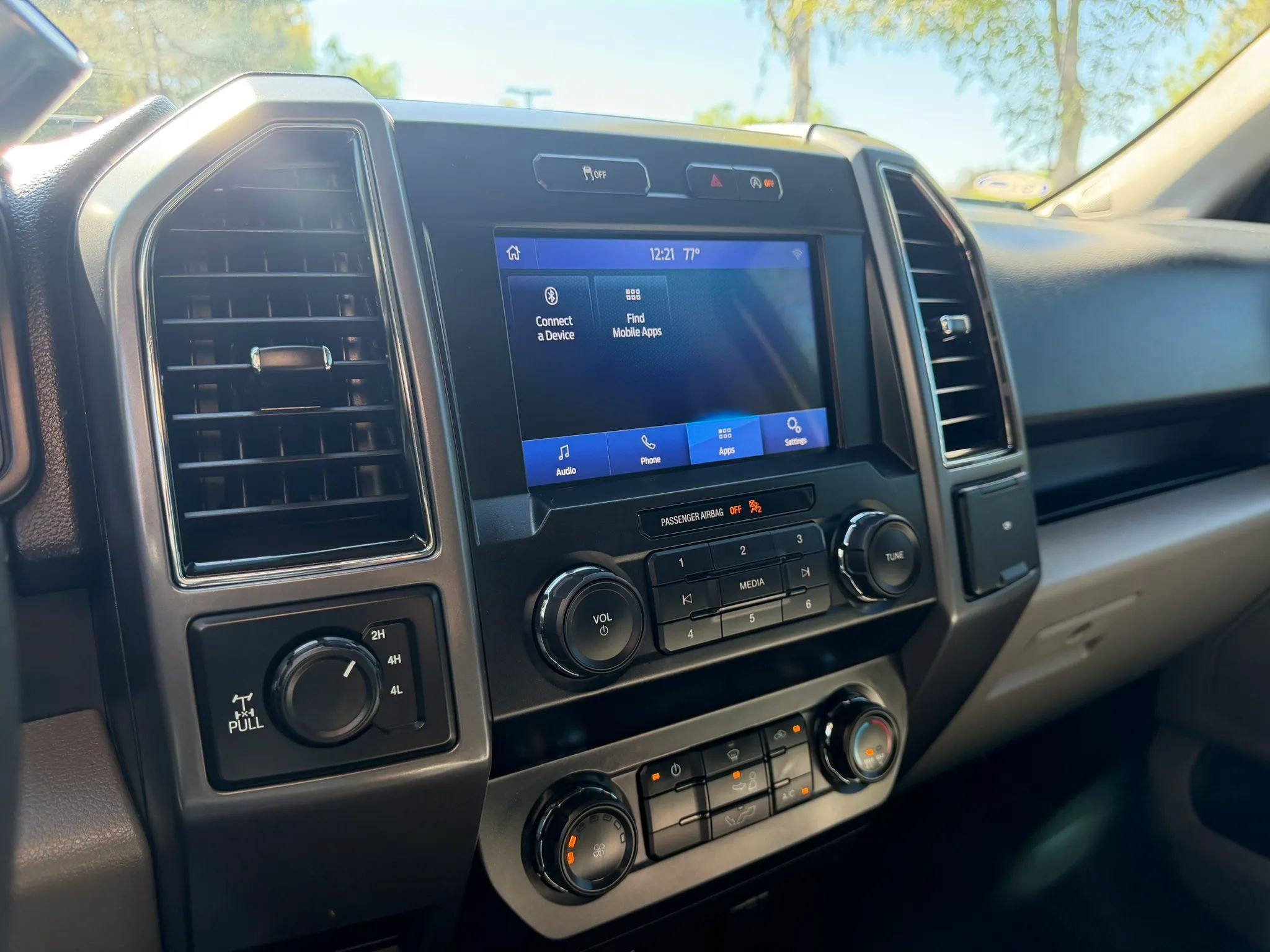 Used 2019 Ford F150 XLT AWD/4WD image 23