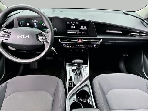 Used 2023 Kia Niro LX FWD image 14