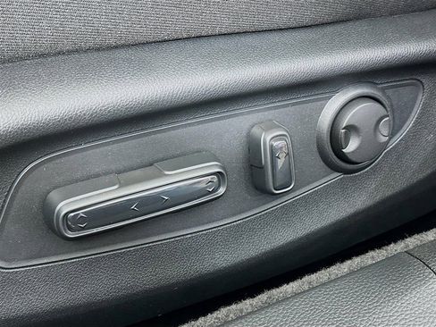 Used 2025 Honda Accord SE image 13