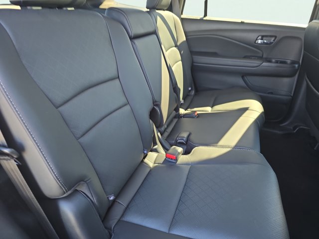 Used 2021 Honda Passport EX-L image 15