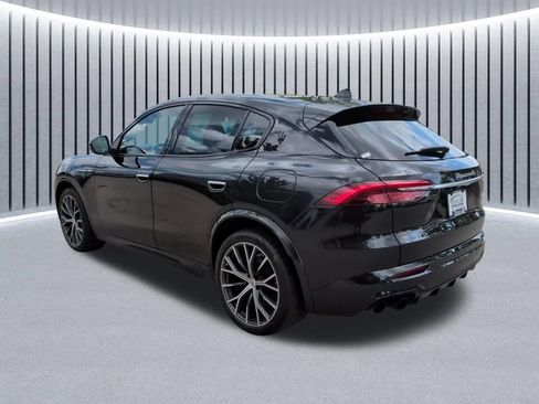 Used 2023 Maserati Grecale Modena AWD/4WD image 11