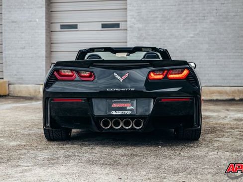 Used 2014 Chevrolet Corvette Stingray Z51 w/ 3LT Preferred Equipment Group image 17