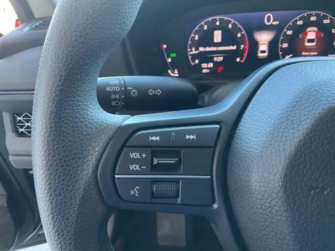 Certified 2023 Honda Accord EX image 9