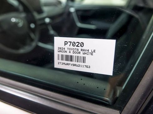 Certified 2024 Toyota RAV4 LE image 30