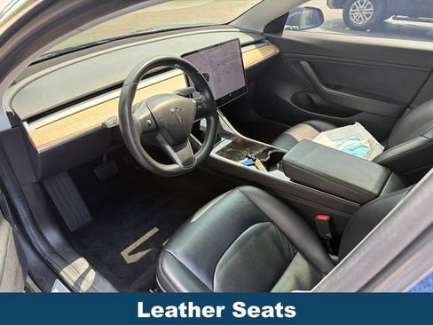 Used 2018 Tesla Model 3 Long Range RWD image 5