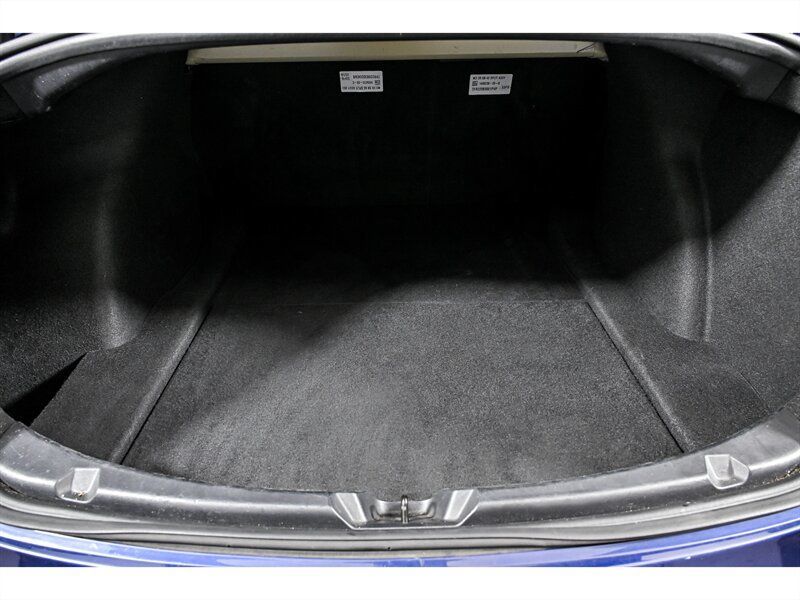 Used 2022 Tesla Model 3 RWD image 11