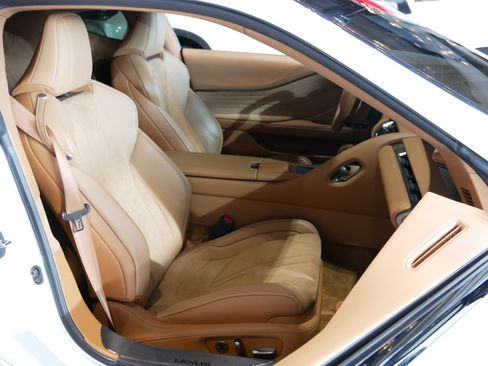 Used 2021 Lexus LC 500 Coupe w/ Sport Package image 8