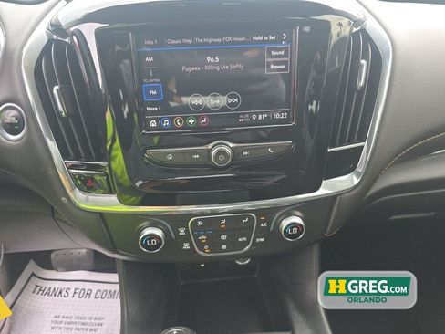 Used 2020 Chevrolet Traverse LT FWD image 13