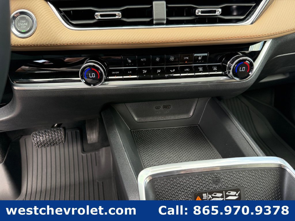 New 2027 Chevrolet Equinox ACTIV w/ Safety and Technology Package FWD image 7