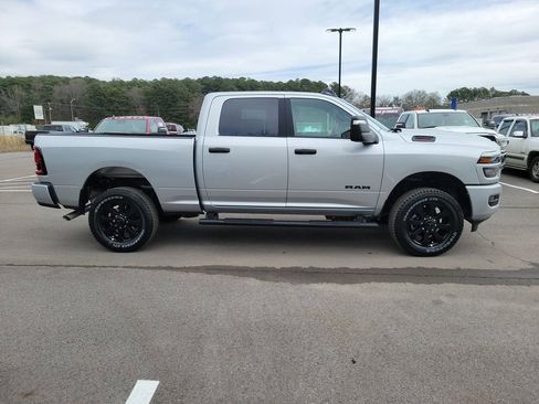 New 2026 RAM 2500 Big Horn AWD/4WD image 2