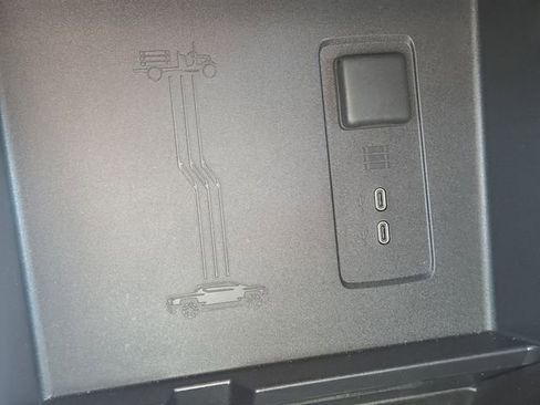 Used 2024 Chevrolet Silverado EV W/T image 7