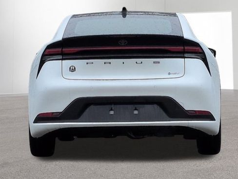 New 2026 Toyota Prius XLE image 6