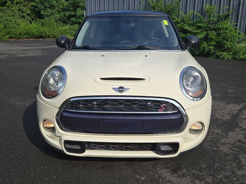 Used 2015 MINI Cooper S FWD image 2