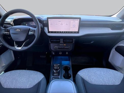Used 2025 Ford Maverick XLT w/ XLT Luxury Package FWD image 13