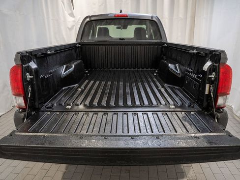 Certified 2022 Toyota Tacoma SR image 6