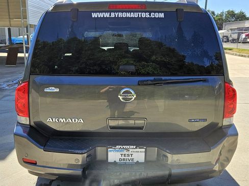 Used 2011 Nissan Armada SV image 4