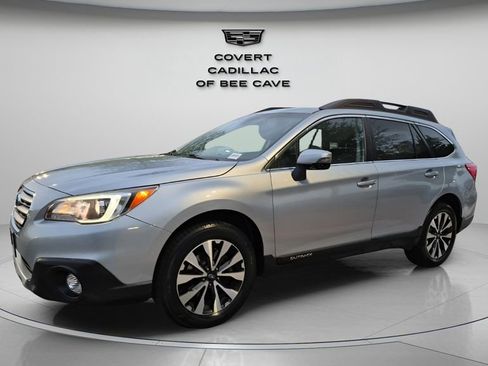 Used 2015 Subaru Outback 2.5i Limited image 3