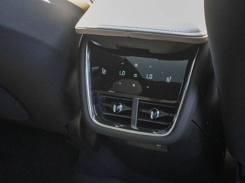 New 2026 Volvo EX90 Plus RWD image 22