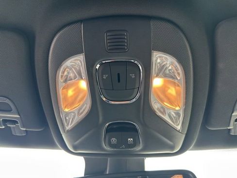 Used 2024 Jeep Compass Limited w/ Sun and Sound Group image 21