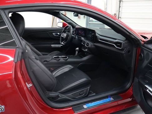 Used 2024 Ford Mustang Premium image 27