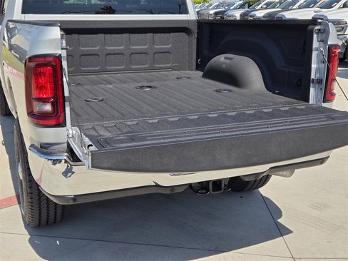 New 2025 RAM 2500 Lone Star image 5