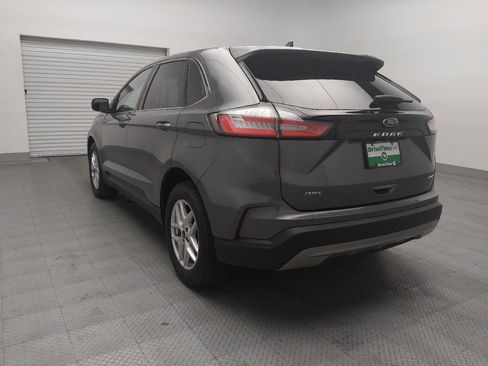 Used 2024 Ford Edge SEL image 5